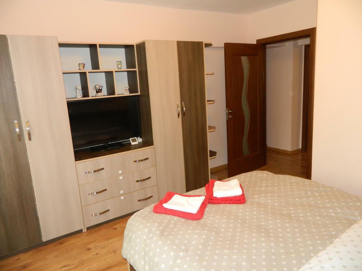Apartamento Apartament Antonia Tîrgu Ocna Exterior foto