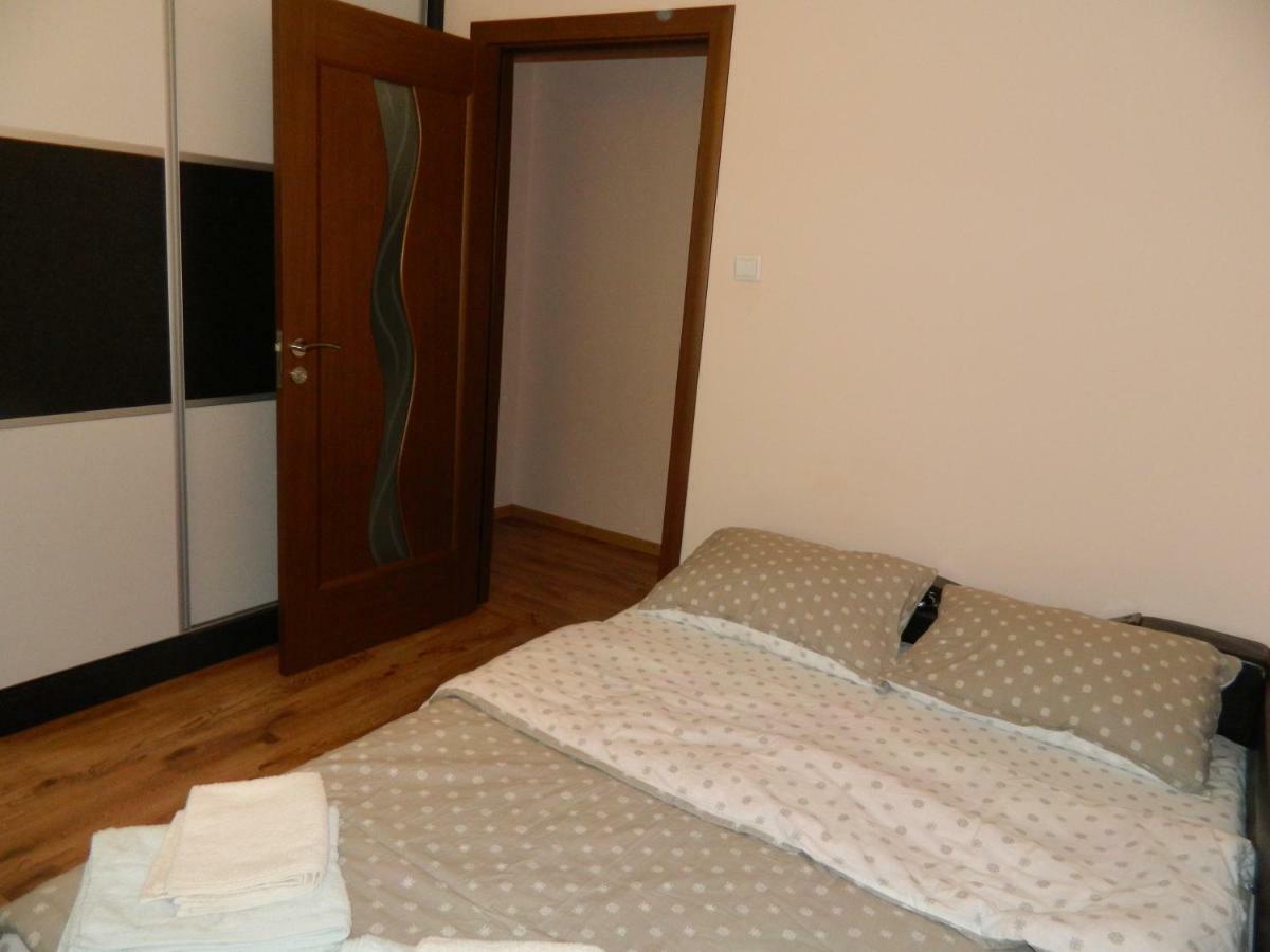 Apartamento Apartament Antonia Tîrgu Ocna Exterior foto