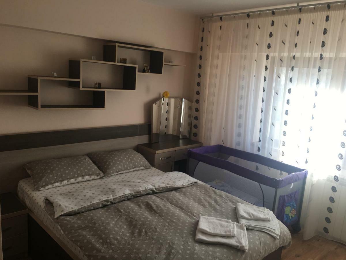 Apartamento Apartament Antonia Tîrgu Ocna Exterior foto